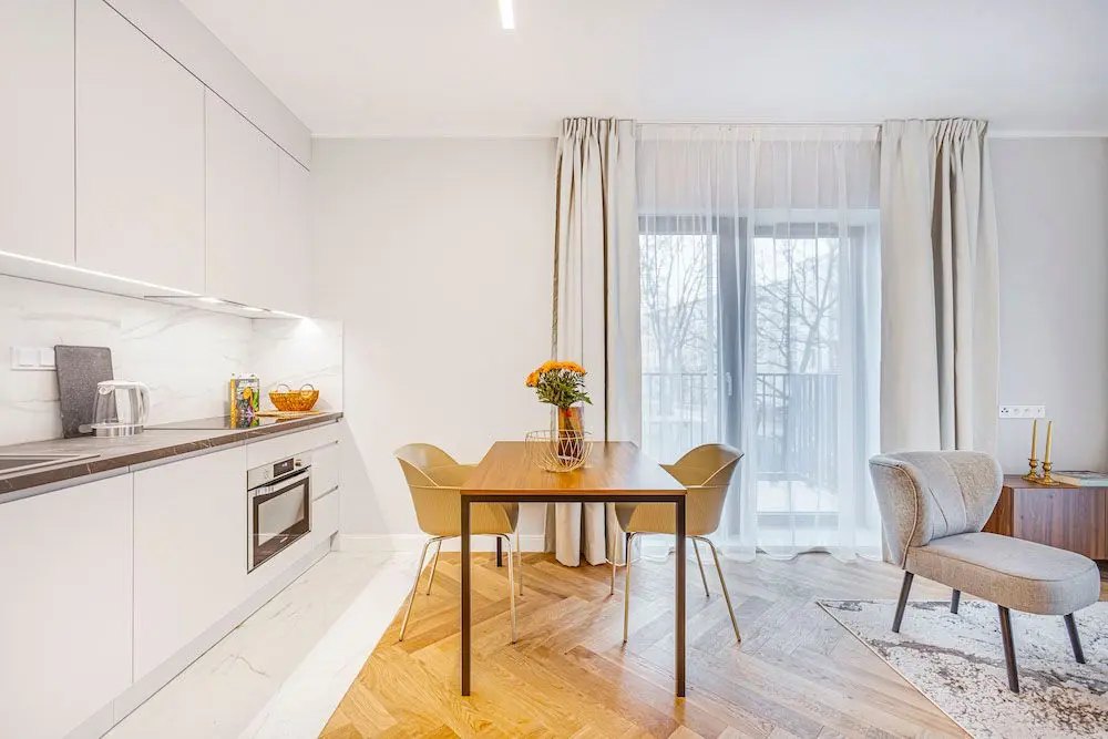 HIGH STANDARD 2-room flat with balcony in SRODMIESCIE DISTRICT