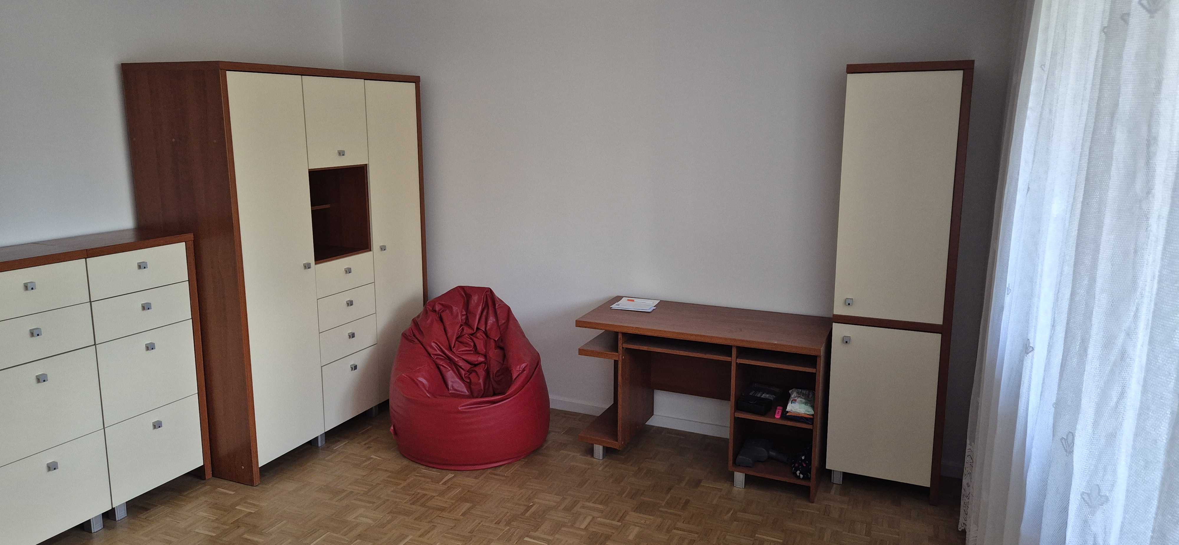 NICE 3-room apartment with balcony in PRAGA DISTRICT near METRO TROCKA