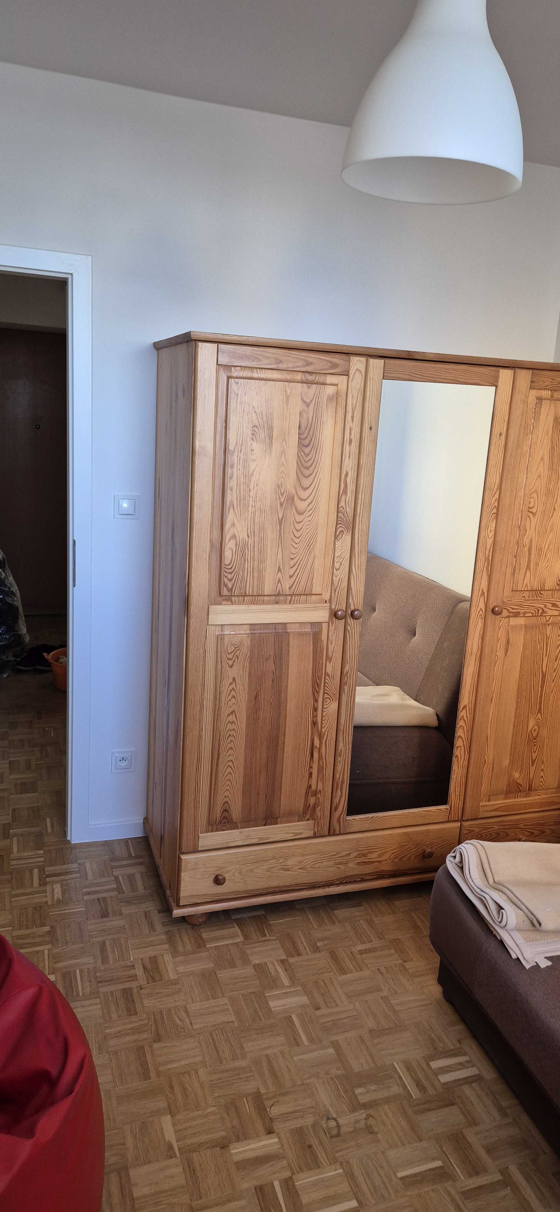 NICE 3-room apartment with balcony in PRAGA DISTRICT near METRO TROCKA