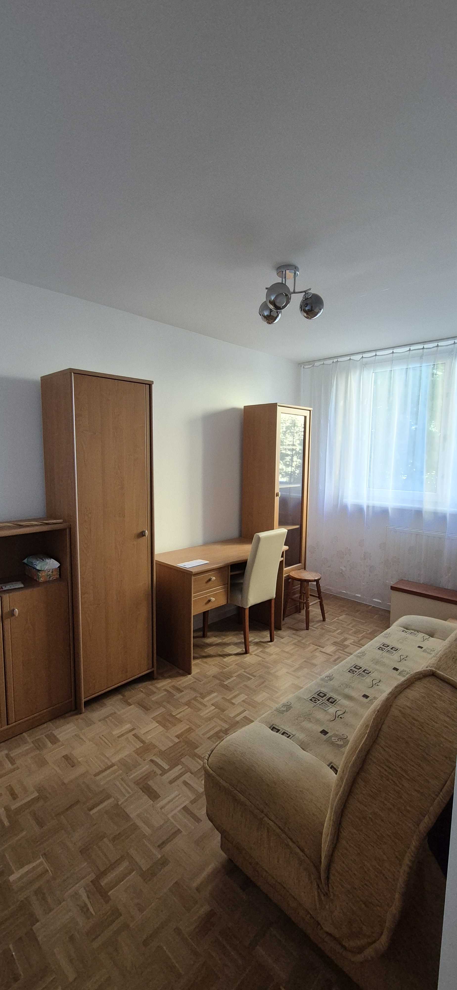 NICE 3-room apartment with balcony in PRAGA DISTRICT near METRO TROCKA