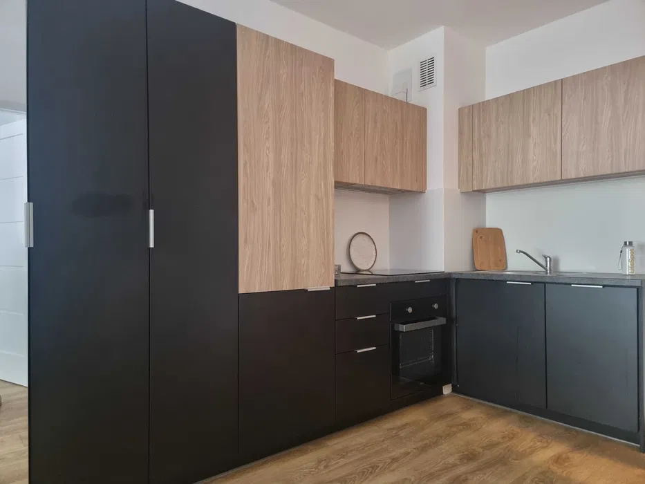 APPARTEMENT MODERNE 2 PIÈCES avec balcon à PRAGA POŁUDNIE