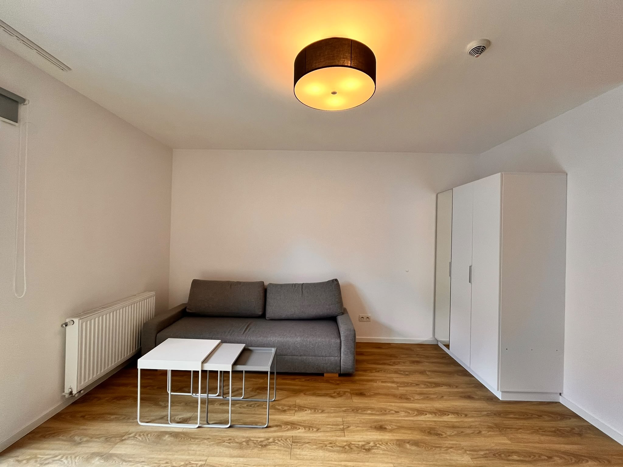 SPACIOUS MODERN STUDIO with balcony in PRAGA DISTRICT