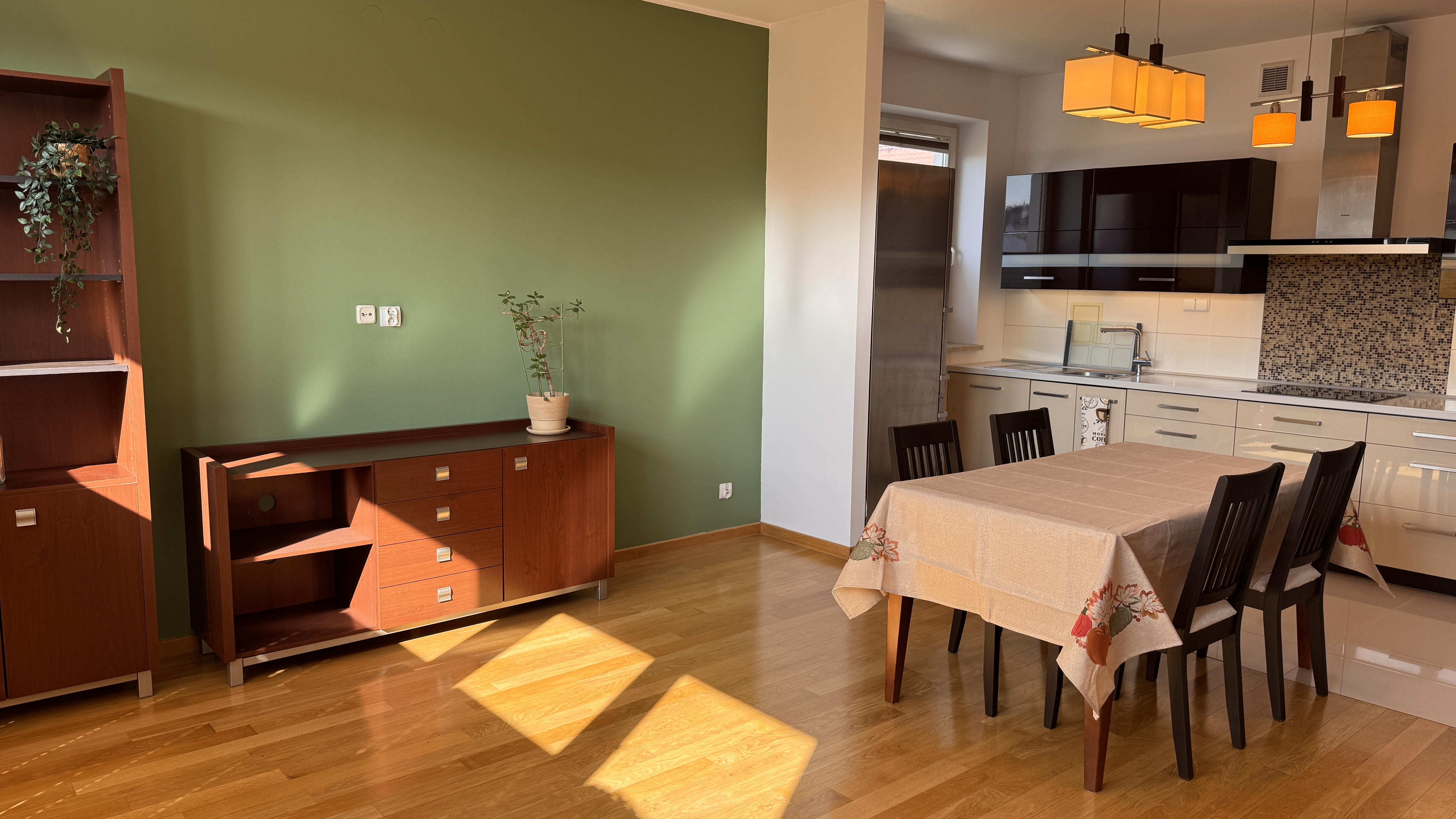 SPACIOIUS 3-room flat with balcony and AC in WLOCHY DISTRICT