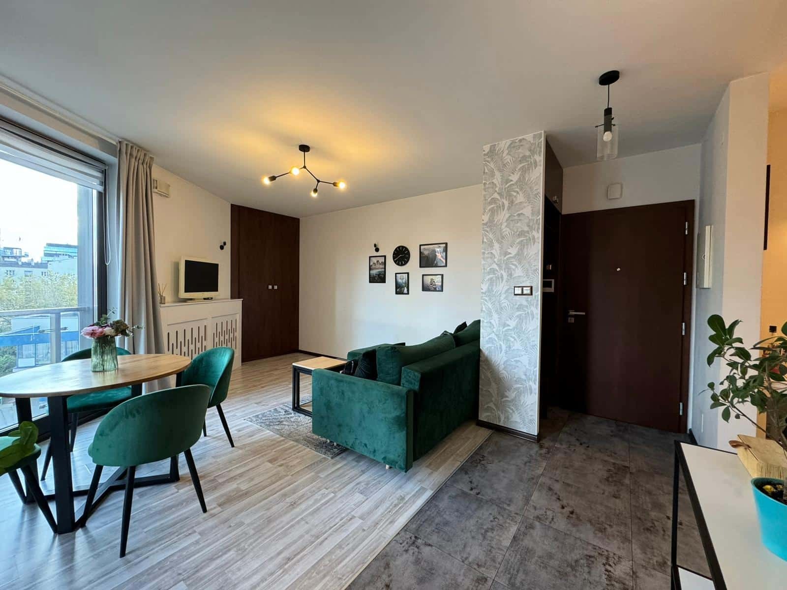 MODERN 2 rooms apartment with view – Towarowa Street, Rondo Daszyńskiego