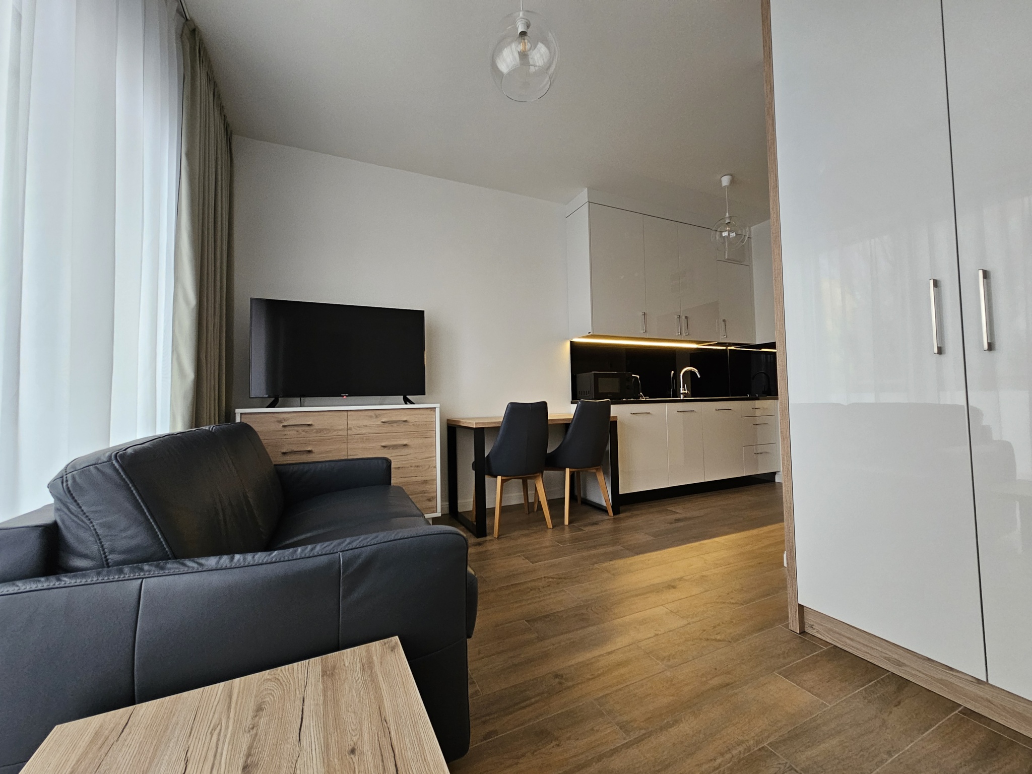 MODERN 2-room flat with balcony near WUM in OCHOTA DISTRICT