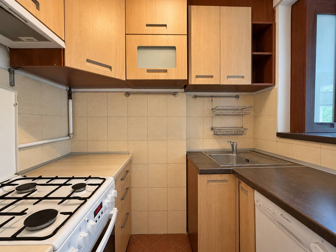 COSY spacious studio flat with balcony in PRAGA DISTRICT