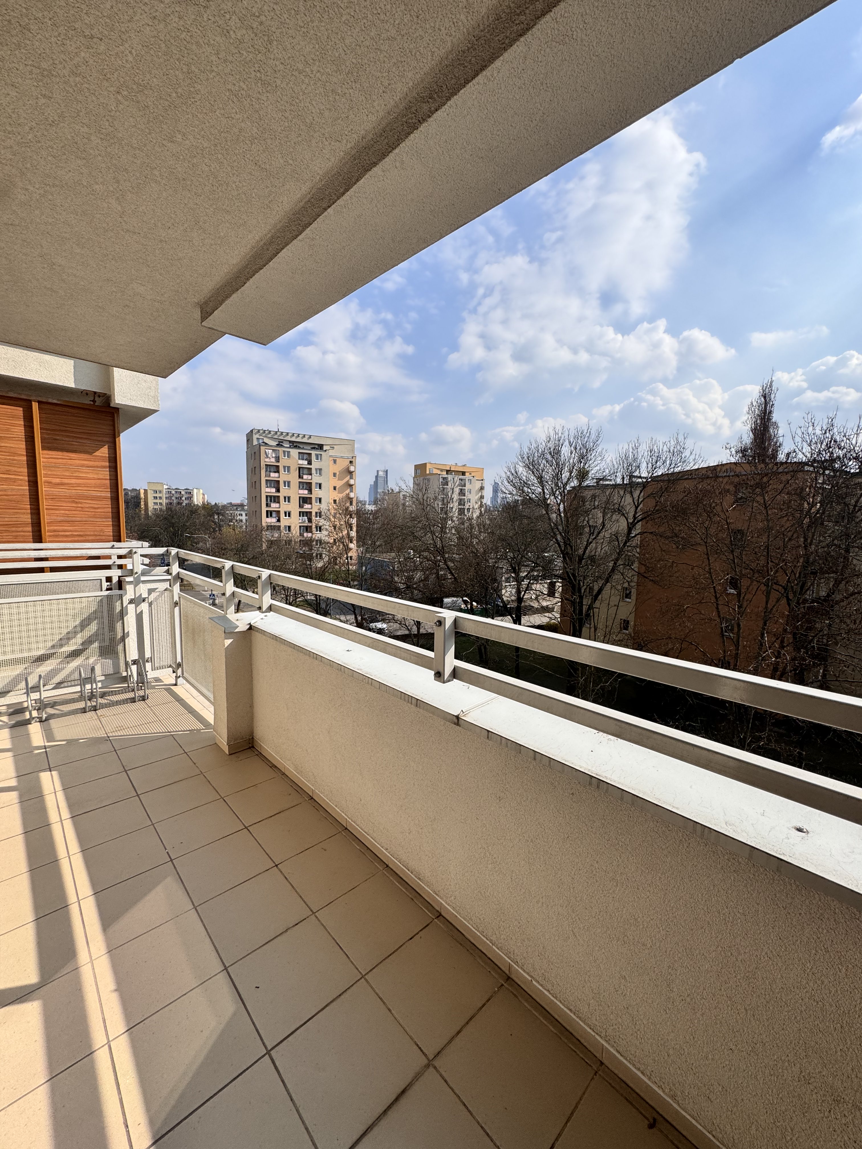 Appartamento spazioso 3 locali – Via Zawiszy, Wola, Varsavia