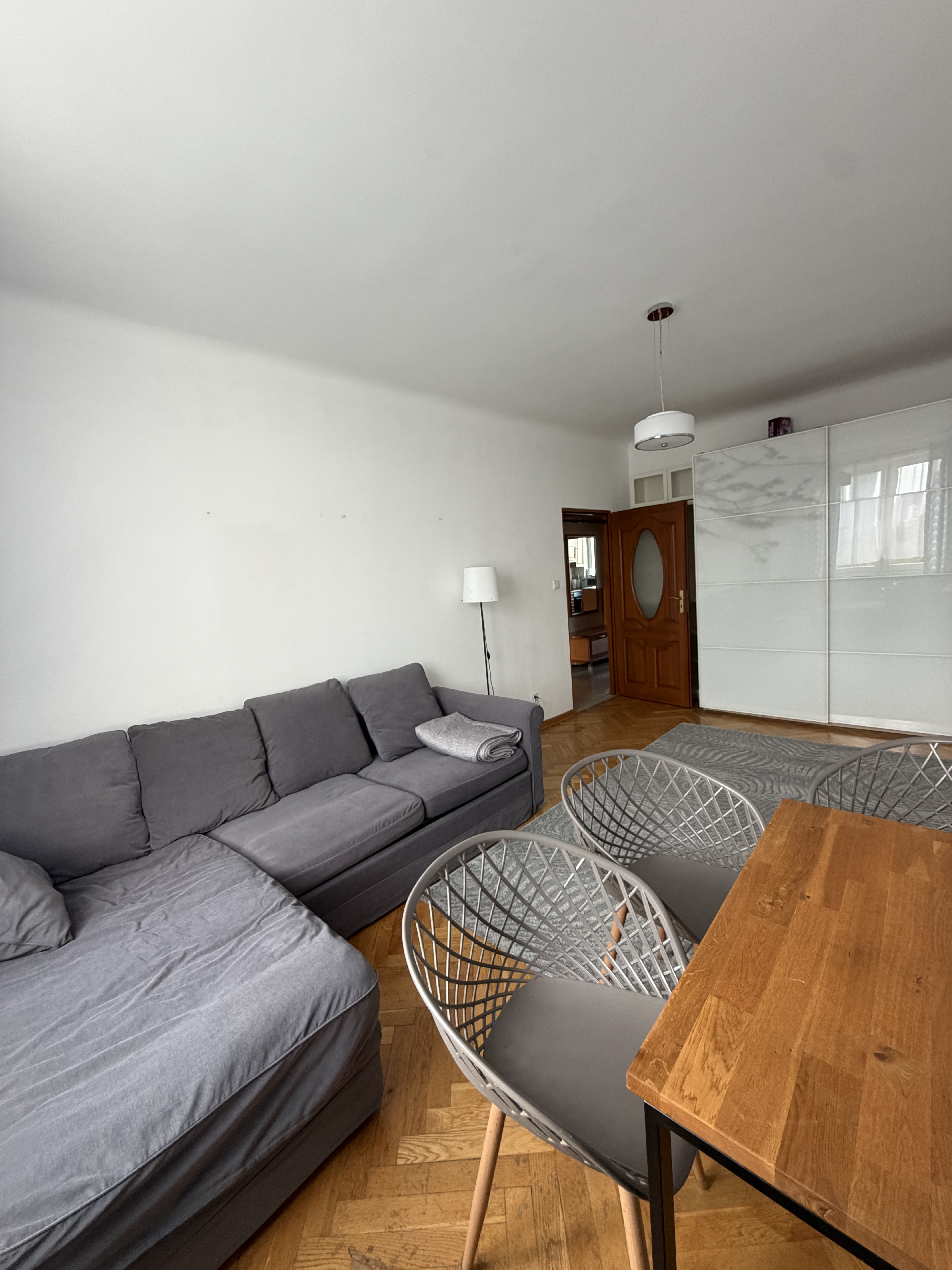 3 separaeted bedrooms | CITY CENTER, Aleja Solidarności, Warsaw- ERASMUS WELCOME