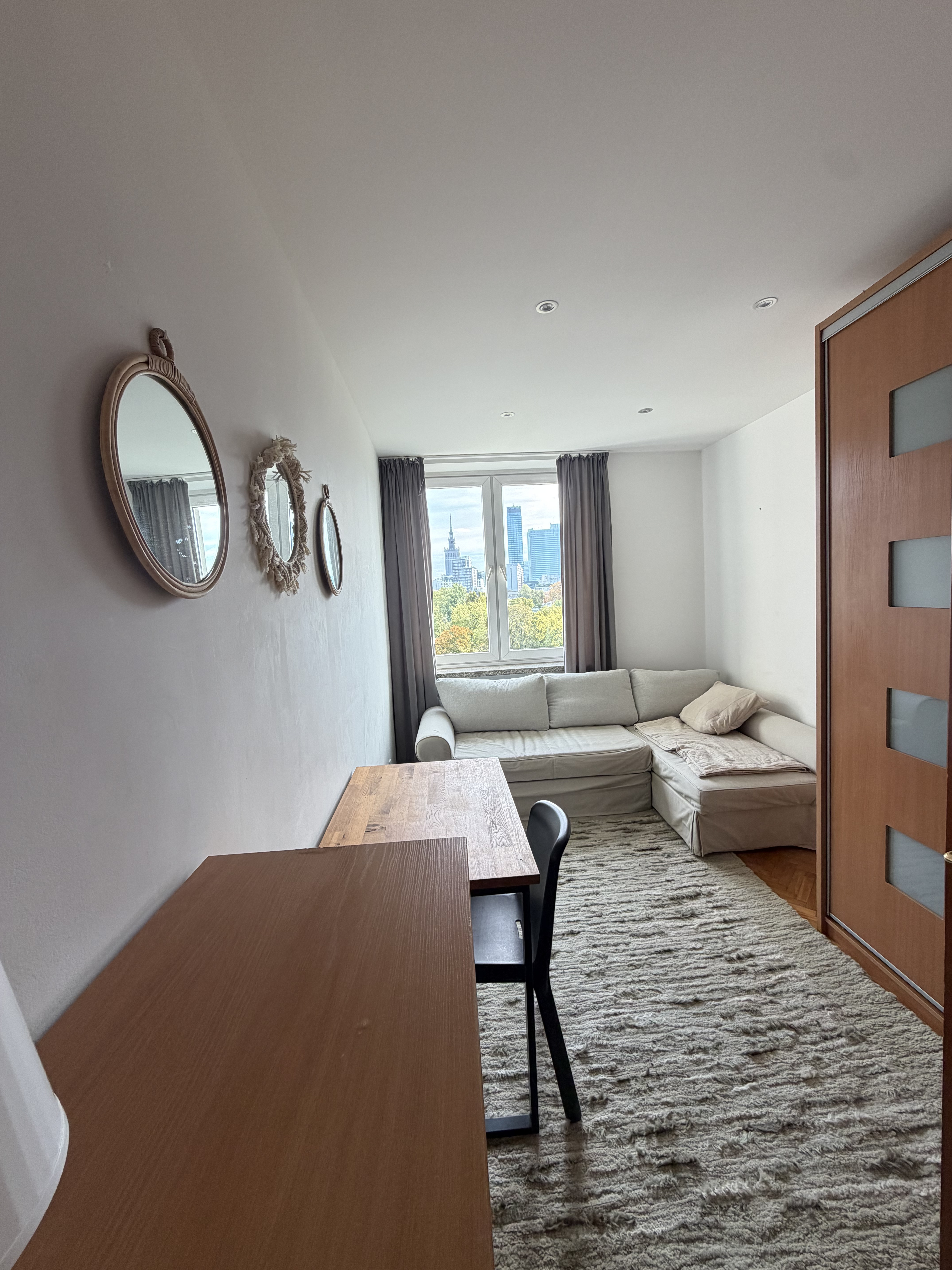 3 separaeted bedrooms | CITY CENTER, Aleja Solidarności, Warsaw- ERASMUS WELCOME
