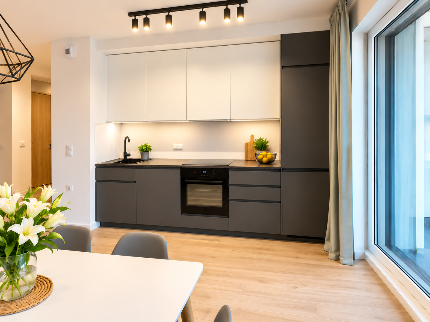 MODERN 2-ROOM APARTMENT, 43 m² | OCHOTA | MOŁDAWSKA 5 | 2 ROOMS | BALCONY | GARAGE