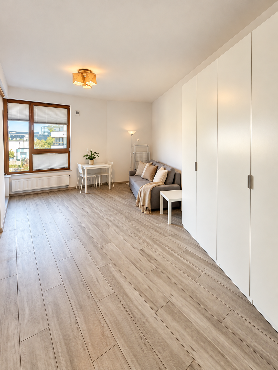 Studio apartment with balcony | Karolkowa 7/ Plac Europejski