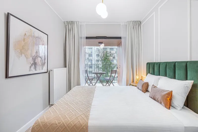 MODERN HIGH STANDARD 2-room flat with balcony in SRODMIESCIE DISTRICT