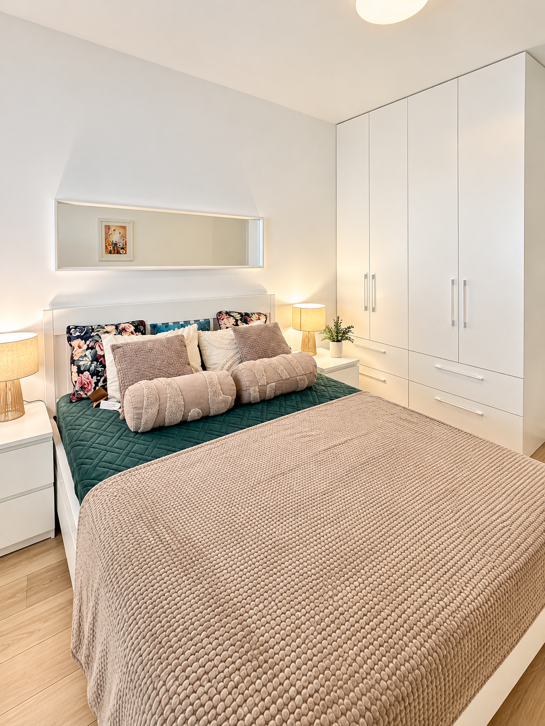 APPARTEMENT SPACIEUX 2 PIÈCES – SIEDMIOGRODZKA, WOLA / VARSOVIE