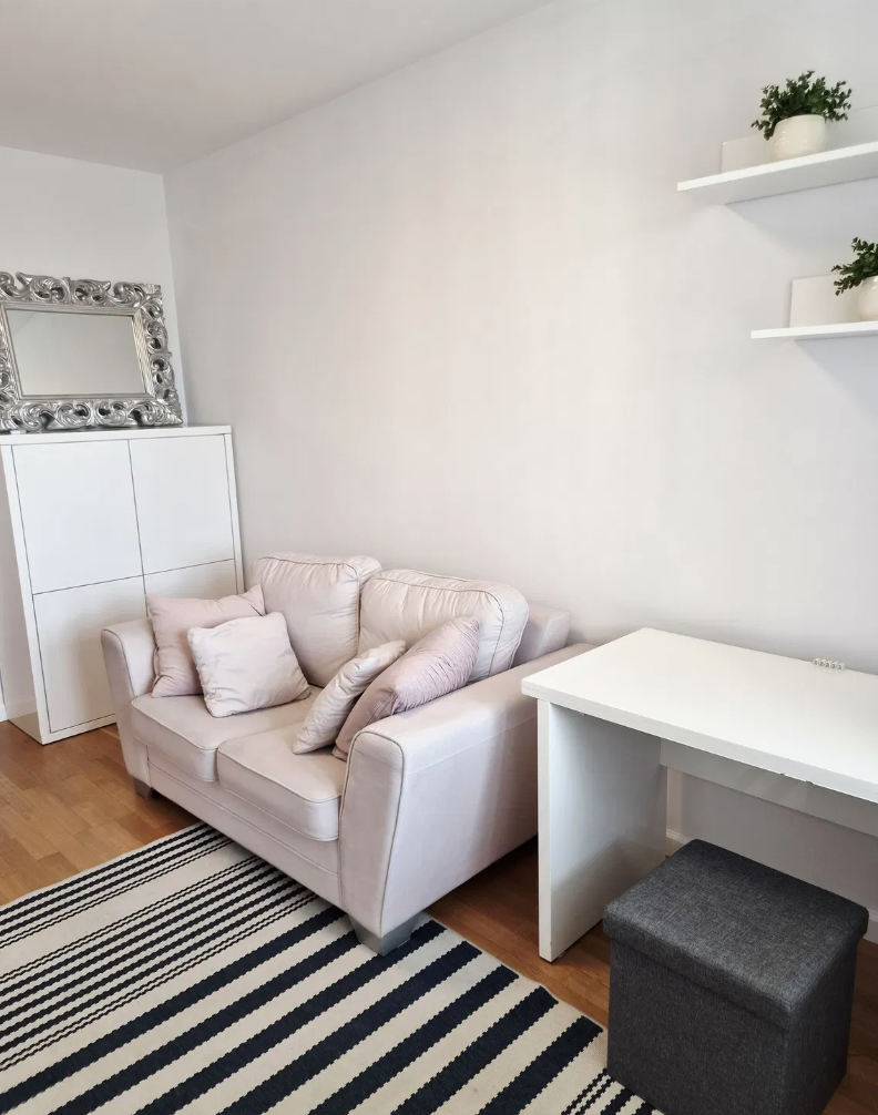 SPACIOUS 3-ROOM APARTMENT | MOKOTOW district near metro