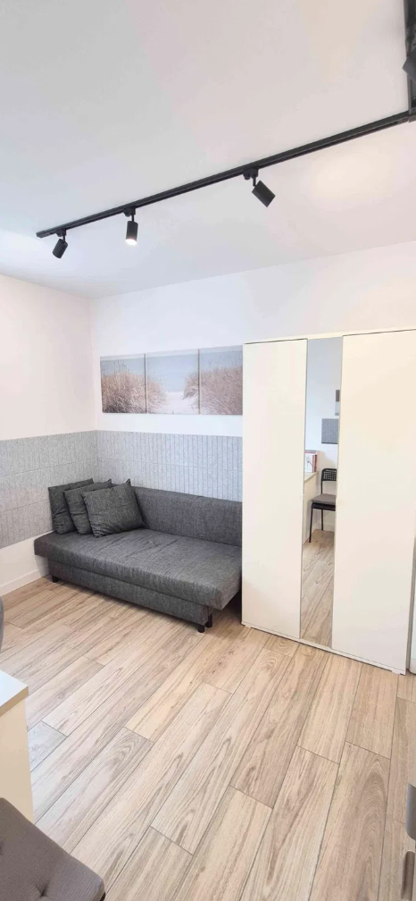 FRESH STUDIO APARTMENT | ŚRÓDMIEŚCIE district | photo 3