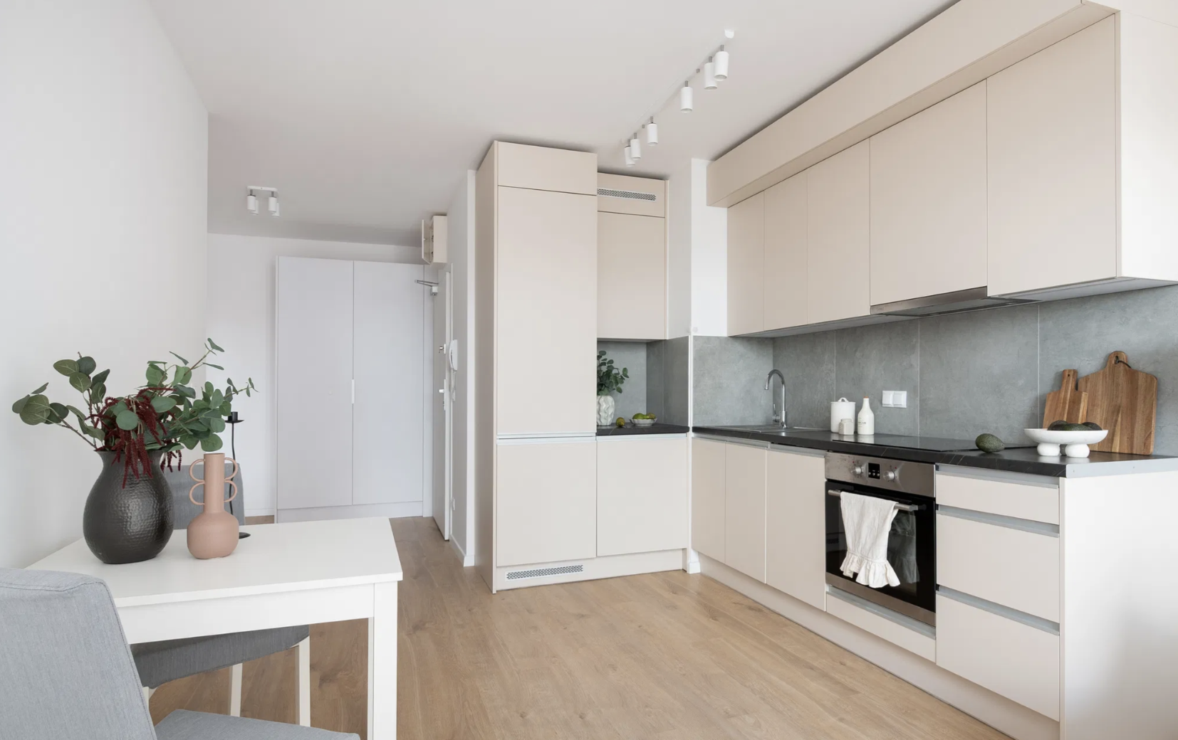 MODERN 2-room apartment with balcony in MOKOTOW DISTRICT | photo 4