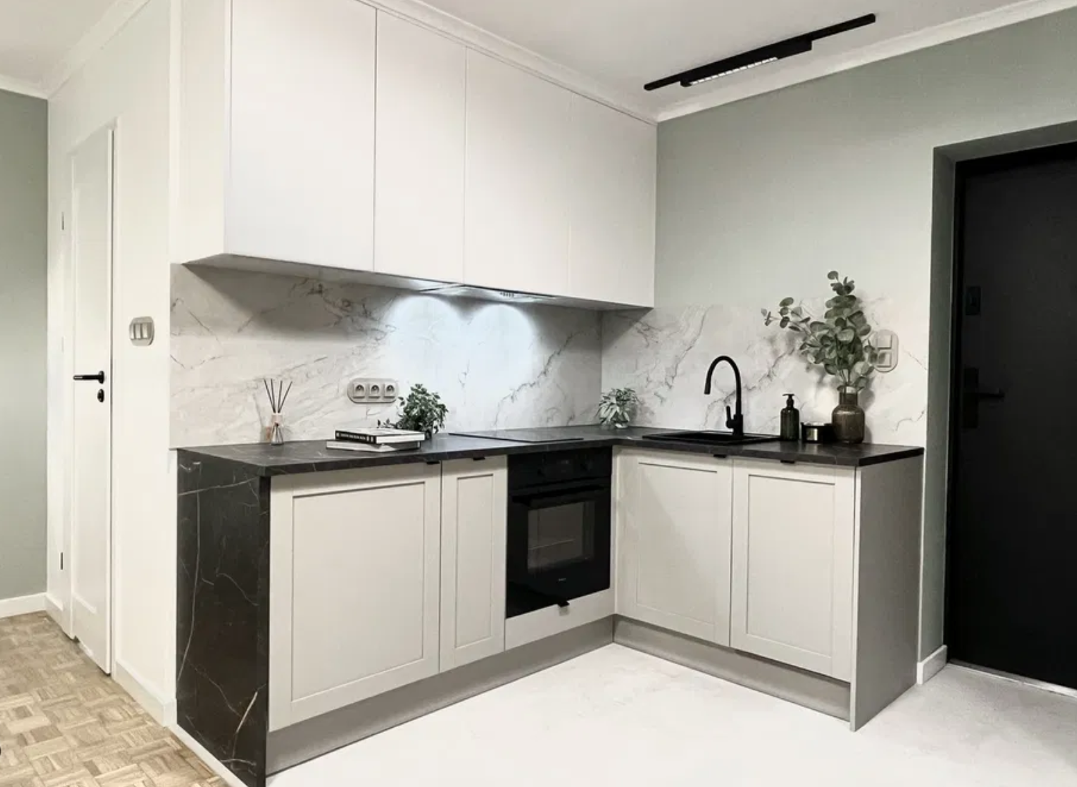 SPACIOUS STUDIO APARTMENT with balcony | MOKOTOW district