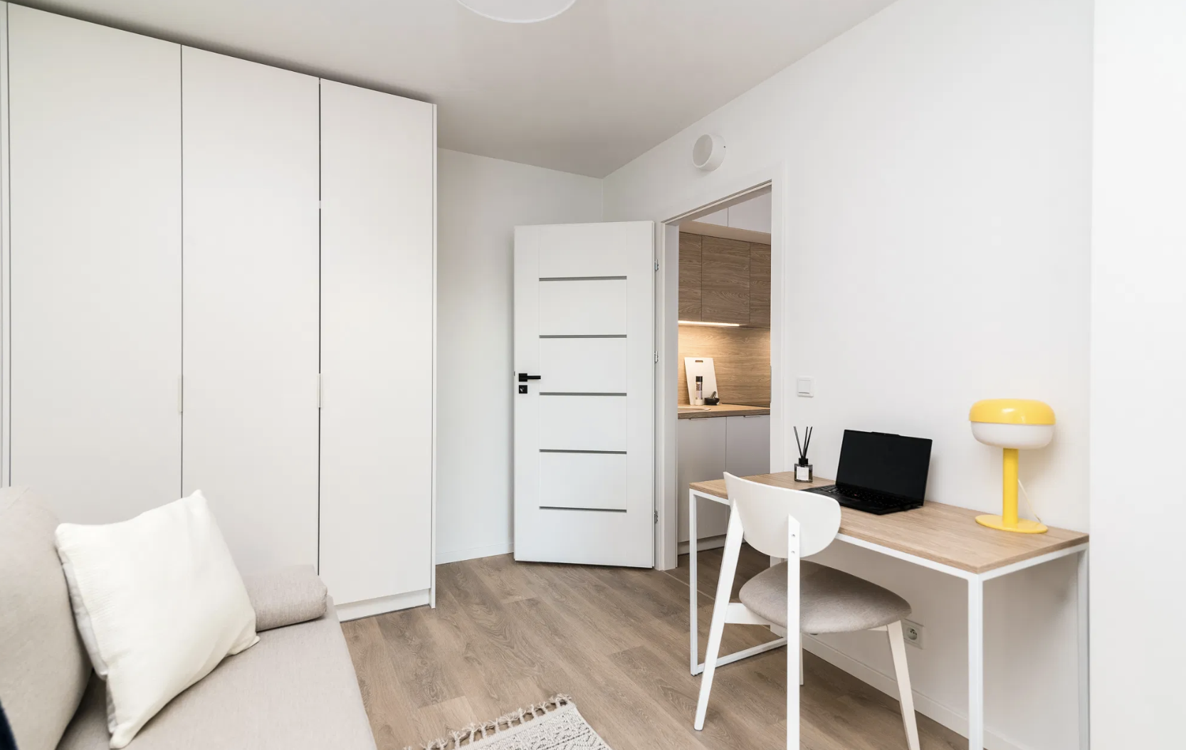 MODERN 3-room flat with balcony in MOKOTOW DISTRICT close to METRO