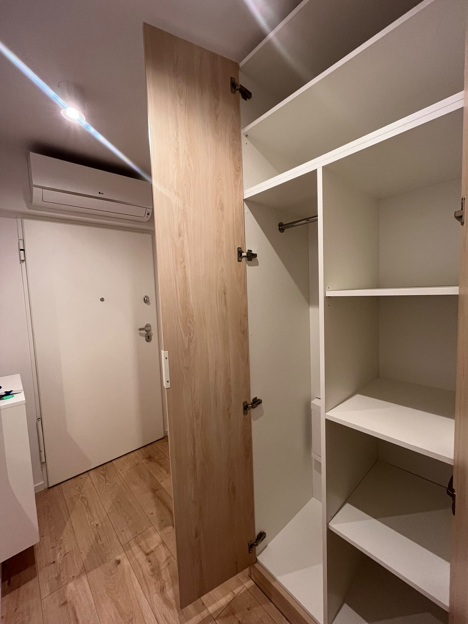 MODERN NEW STUDIO with balcony in MOKOTOW DISTRICT close to metro