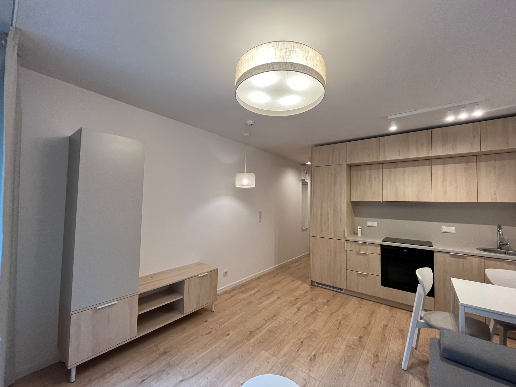 MODERN NEW STUDIO with balcony in MOKOTOW DISTRICT close to metro