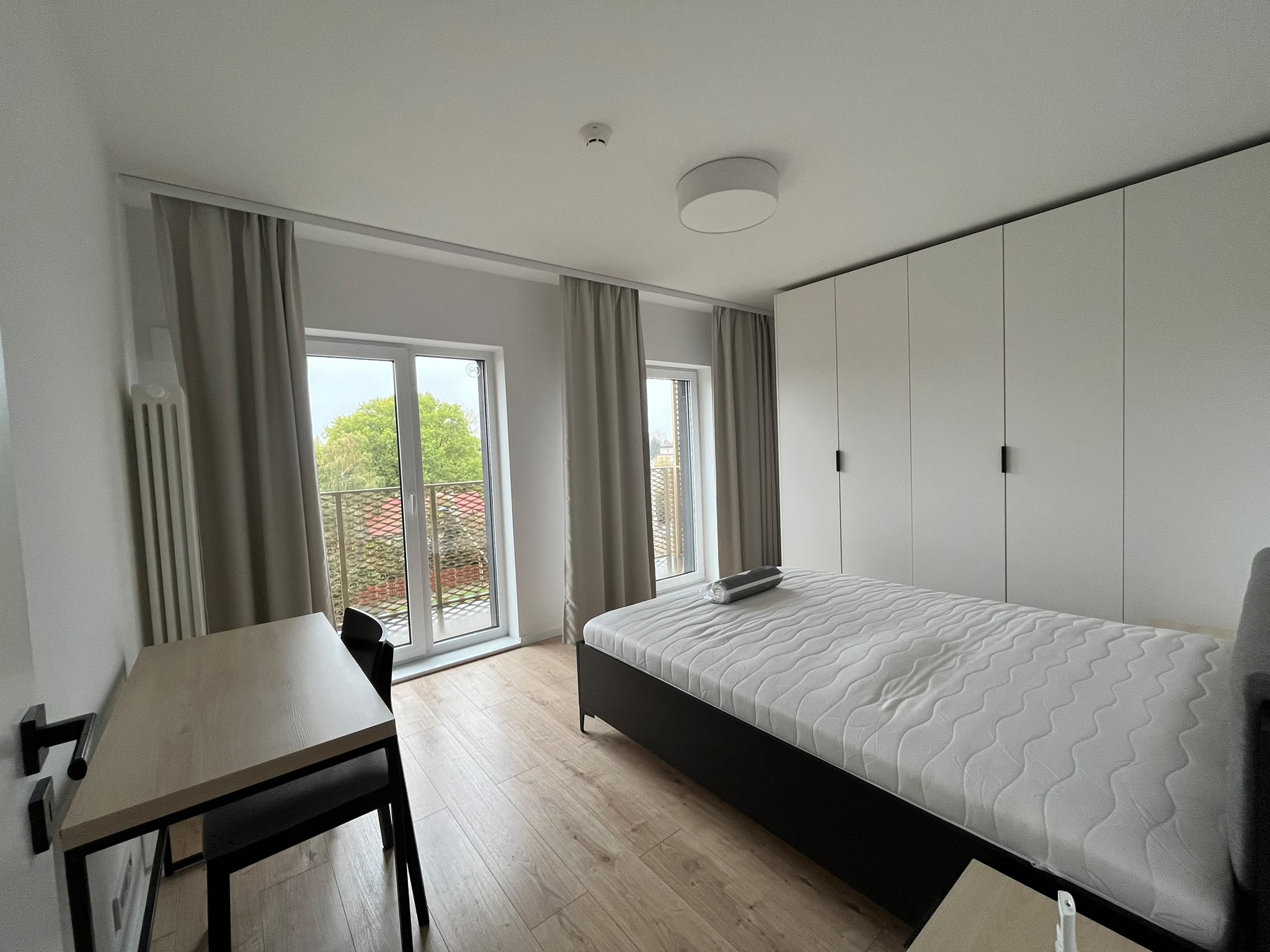 MODERN 2-room flat with balcony and AC near METRO WILANOWSKA I MOKOTOW