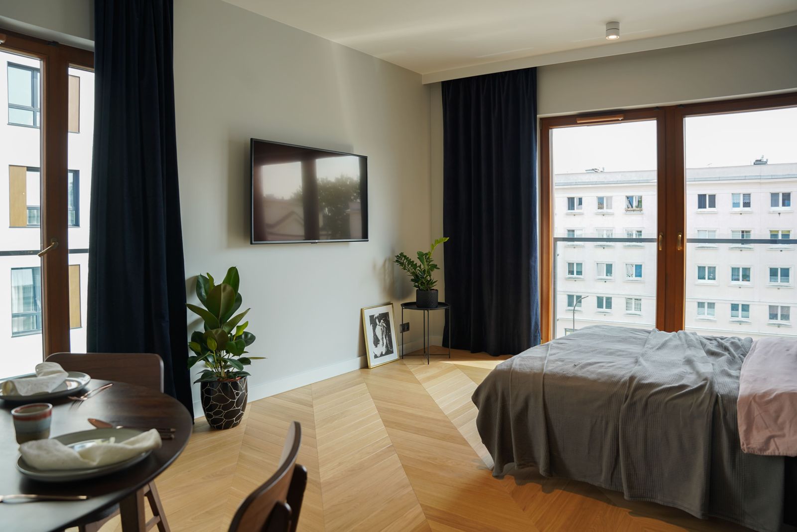 MODERN AND SPACIOUS studio flat with bed on PAWIA STREET / WOLA DISTRICT | photo 2