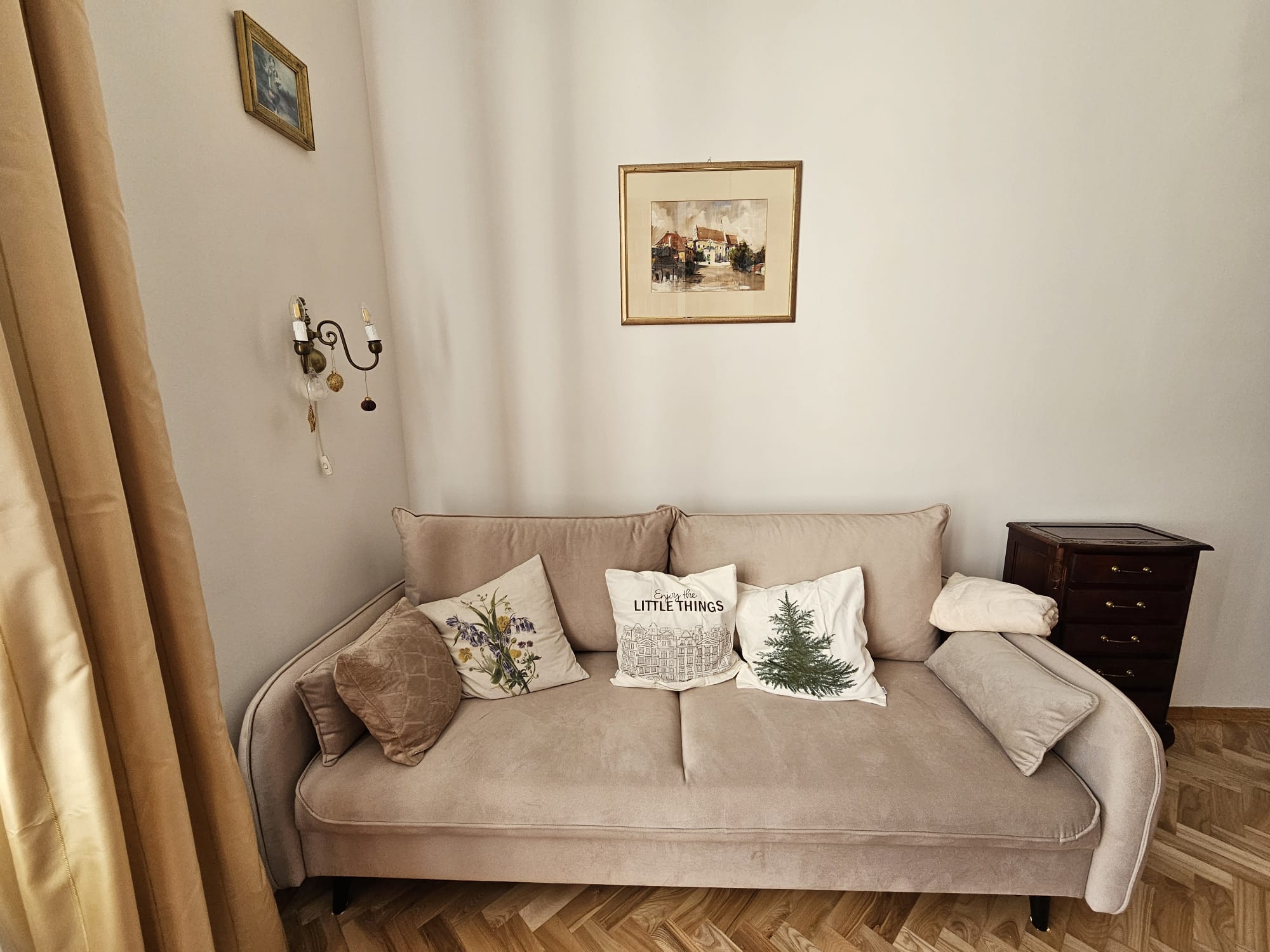 Studio Apartment with Balcony | Hoża Street | High Ceilings I CITY CENTER