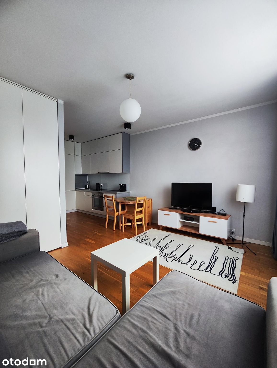 COZY STUDIO APARTMENT | WOLA DISTRICT