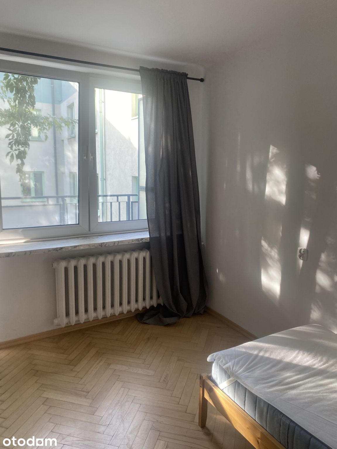 BRIGHT AND QUIET STUDIO | CENTRUM DISTRICT