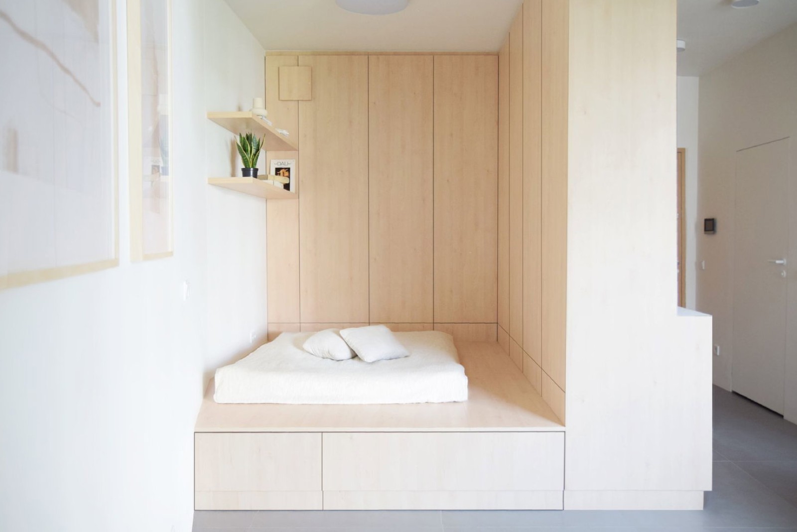 DESIGNER STUDIO | WOLA DISTRICT