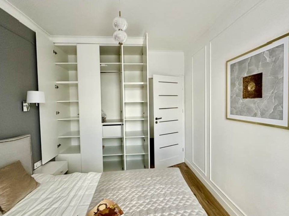 PREMIUM 2-ROOM | WOLA DISTRICT