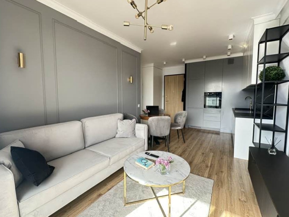 PREMIUM 2-ROOM | WOLA DISTRICT